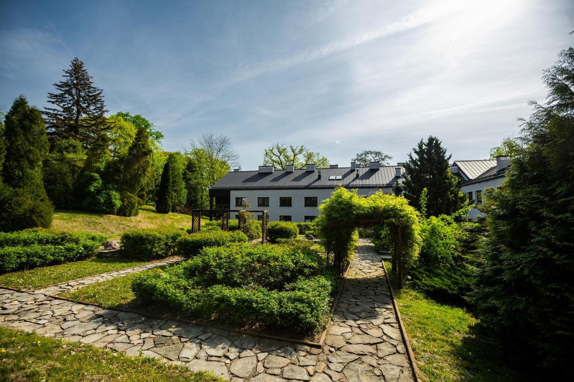 Centrum Rehabilitacji Spolecznej I Zawodowej Zaz Sloneczne Wzgorze Tarnau Exterior foto